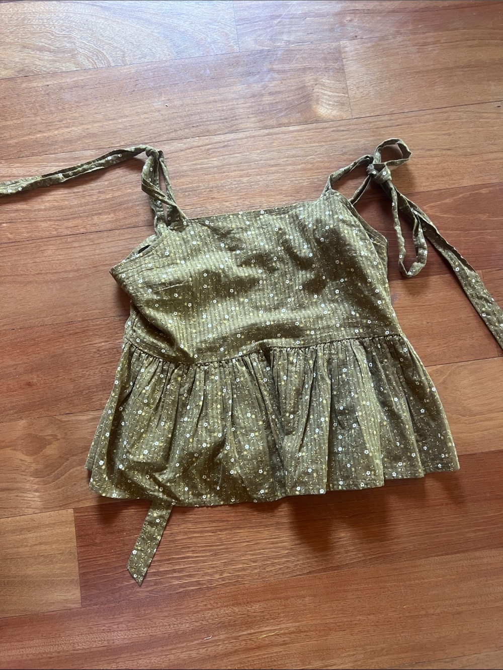 Women’s Olive Floral Tie-Strap Peplum Top